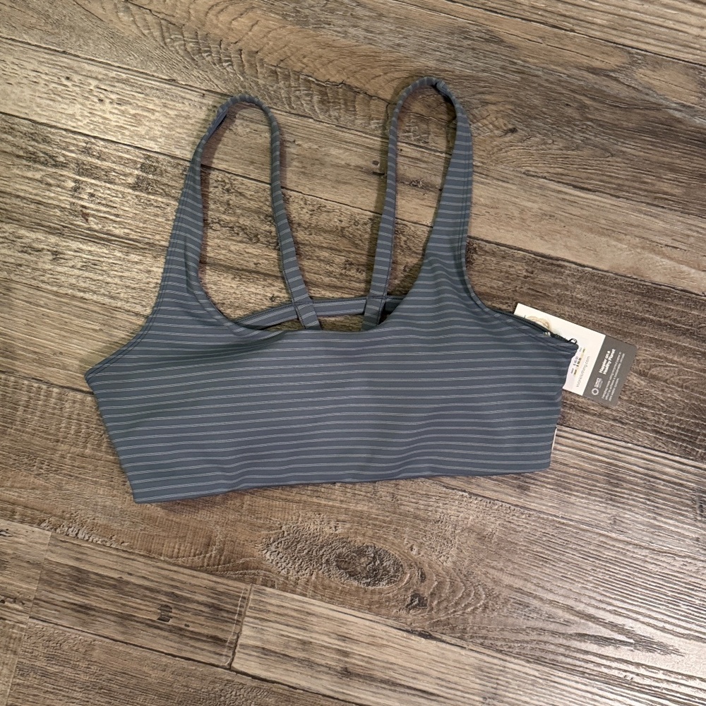 NWT - Vuori - Yosemite Bra - Smoke Blue Stripe - Size M